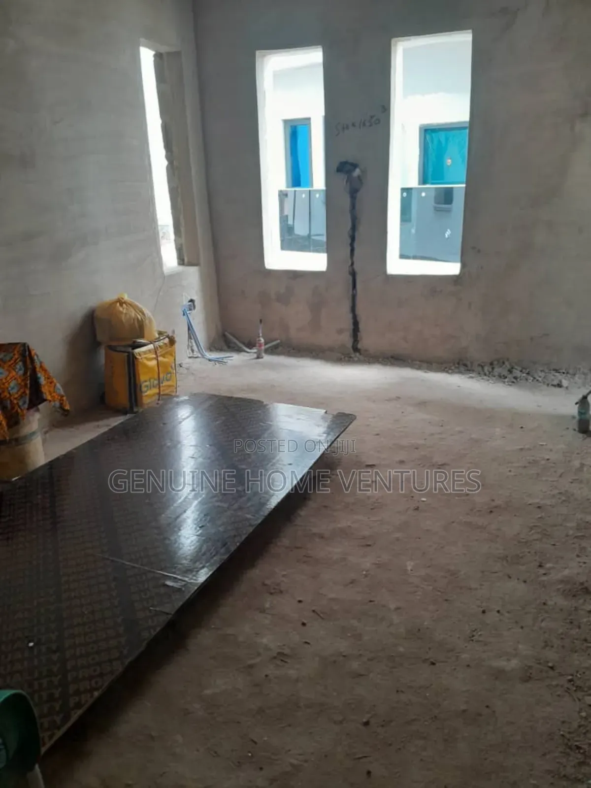3bdrm Apartment in Yaba for sale in Yaba