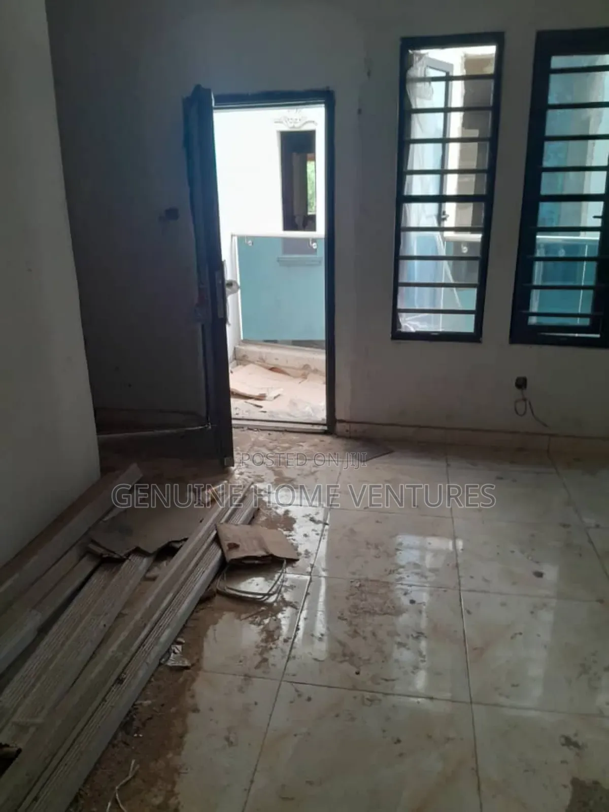 3bdrm Apartment in Yaba for sale in Yaba