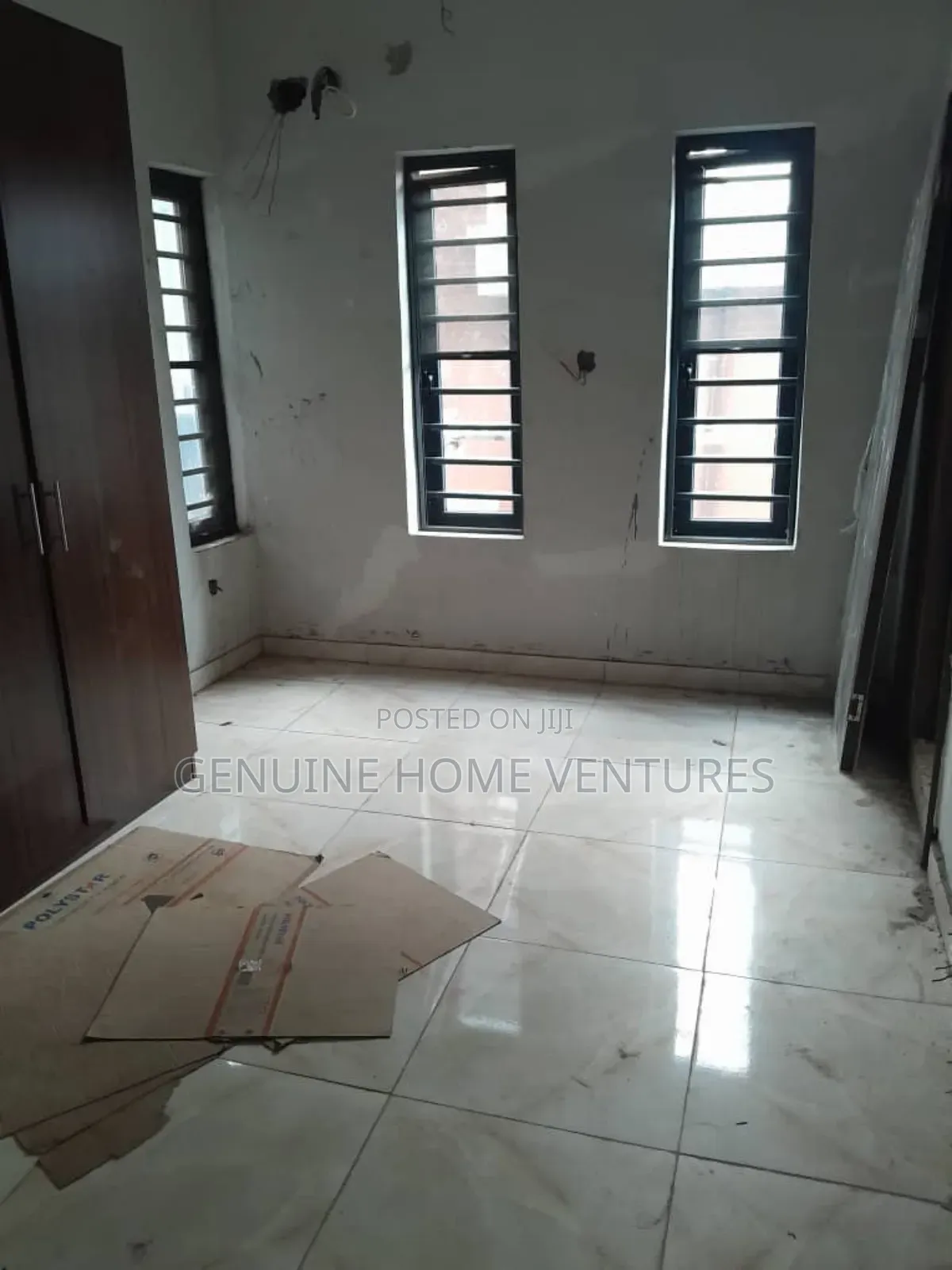 3bdrm Apartment in Yaba for sale in Yaba