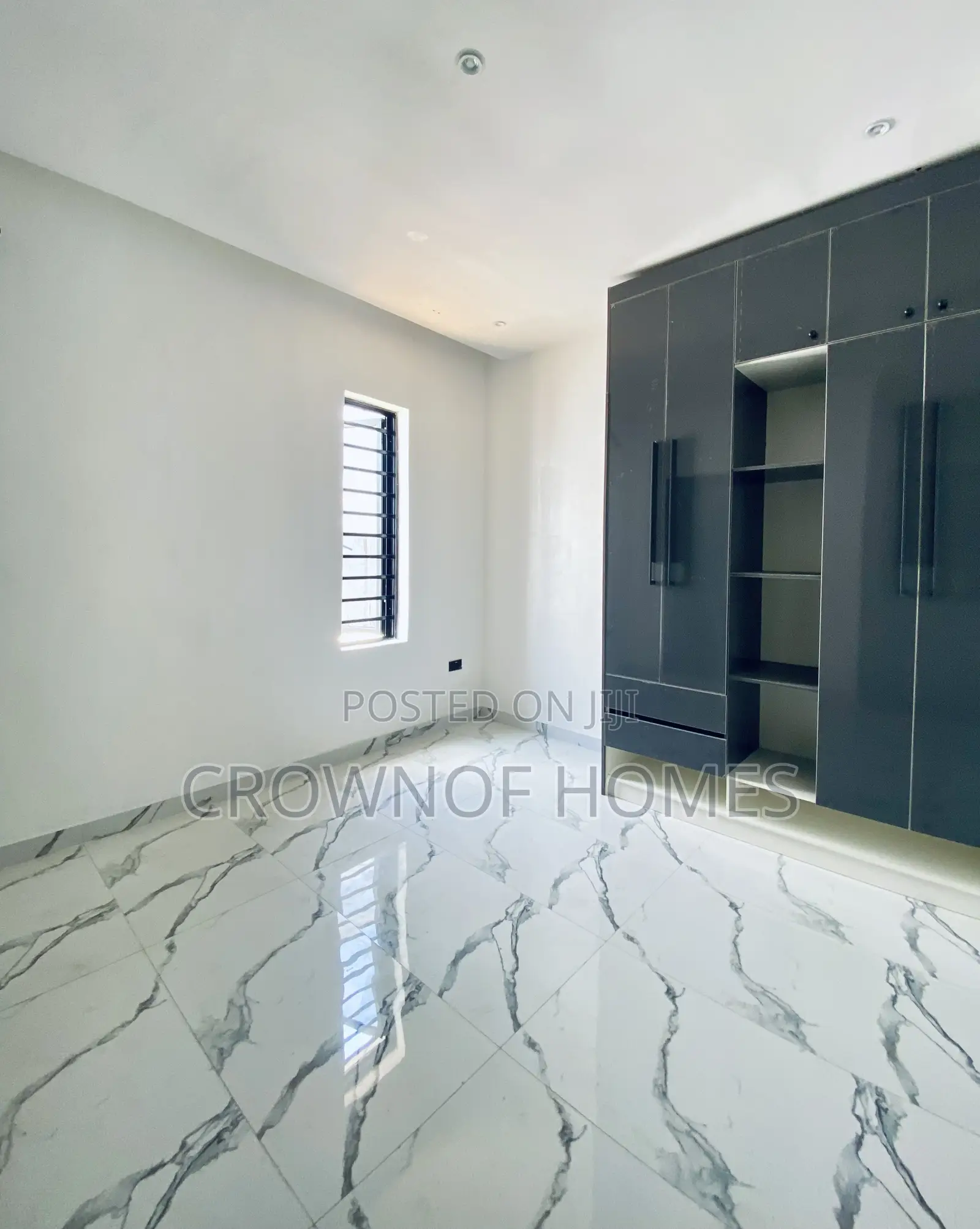5bdrm Duplex in Megamound, Lekki for sale in Lekki