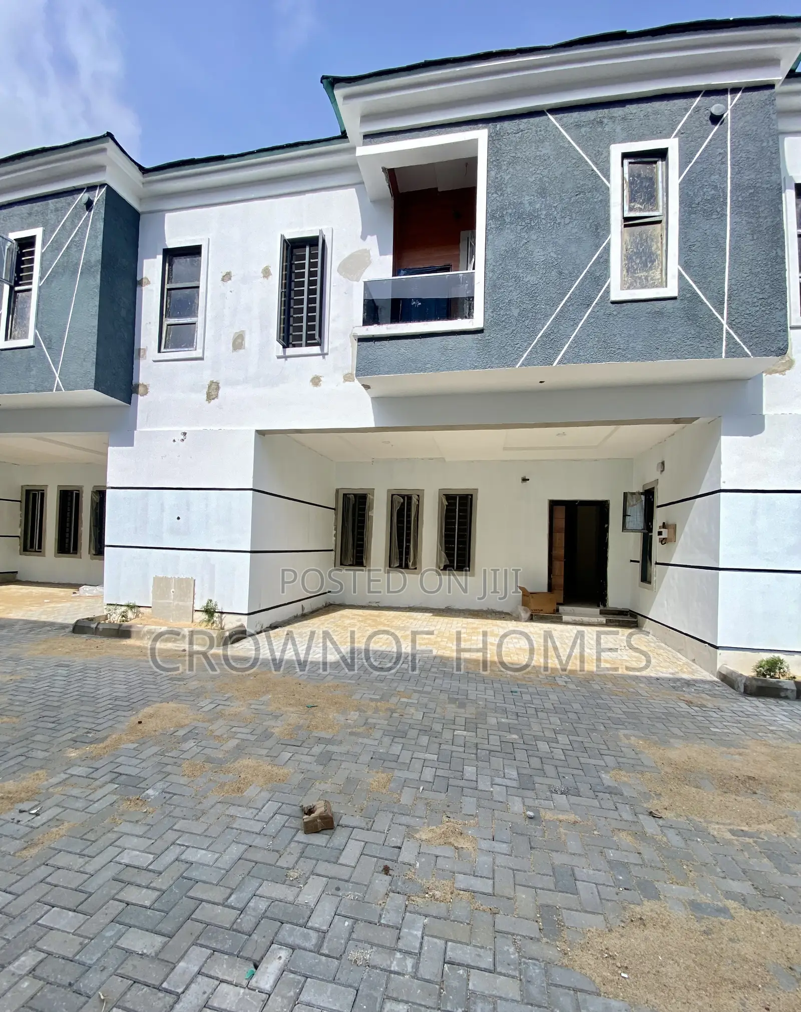 4bdrm Duplex in Lekki for sale in Lekki