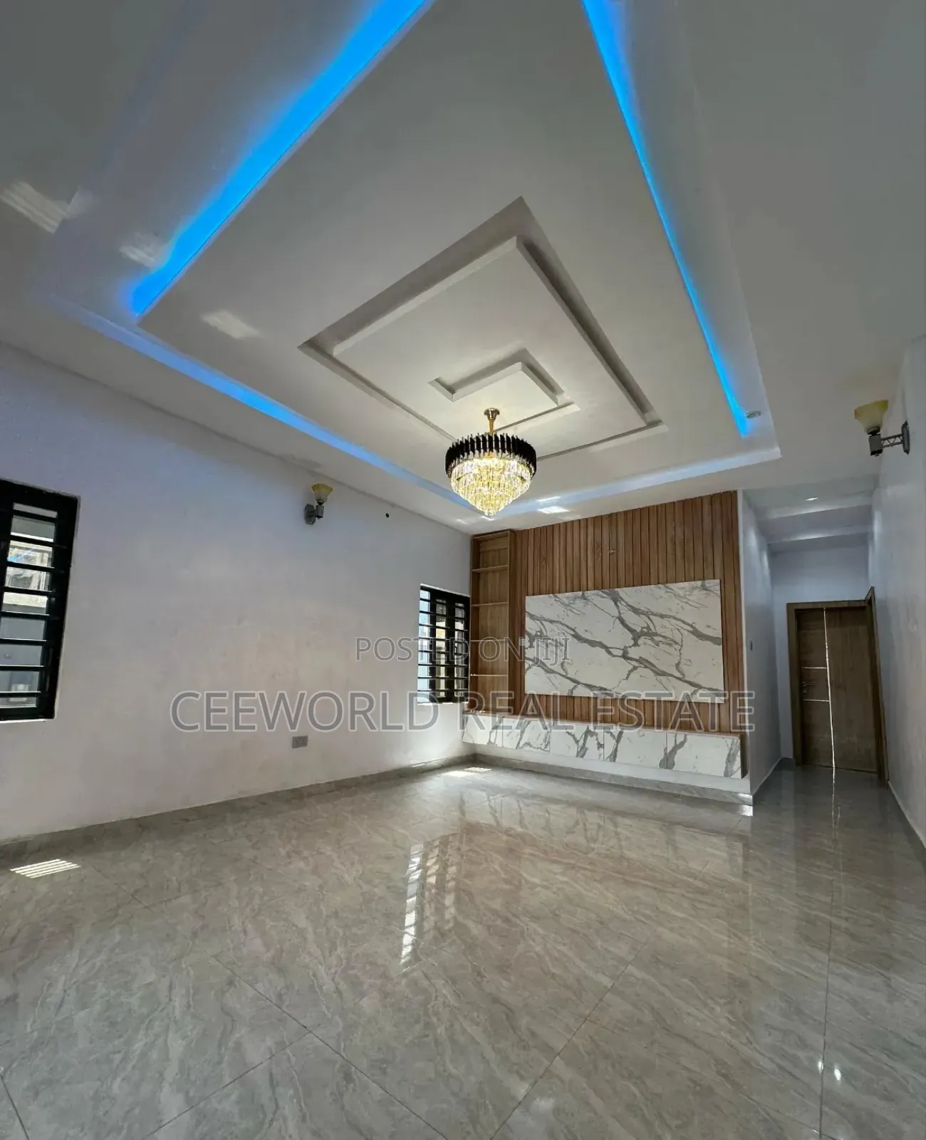 3bdrm Bungalow in Alafara Estate, Idishin for sale in Idishin