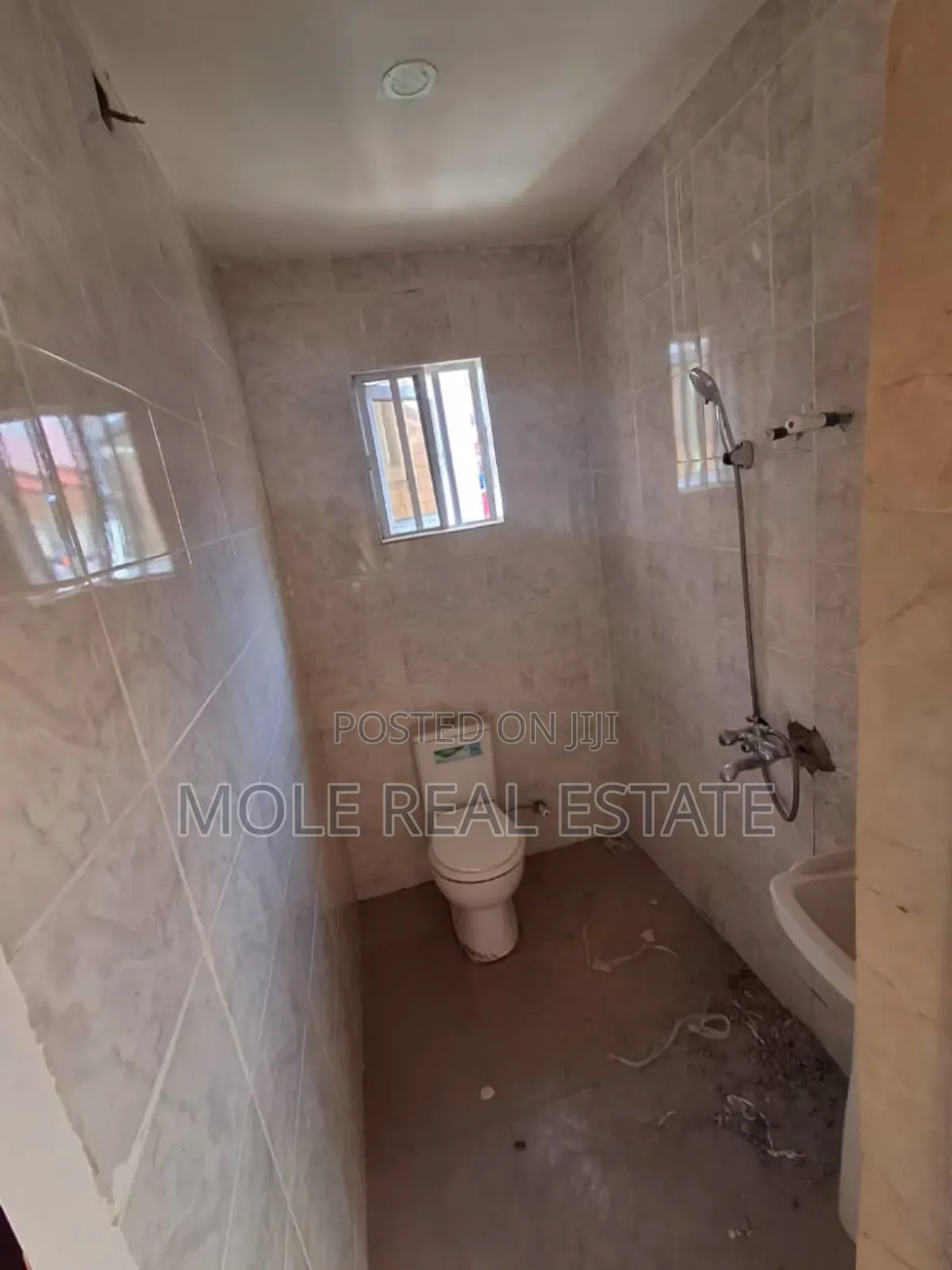 3bdrm Bungalow in Command, Ifako-Ijaiye for sale in Ifako-Ijaiye