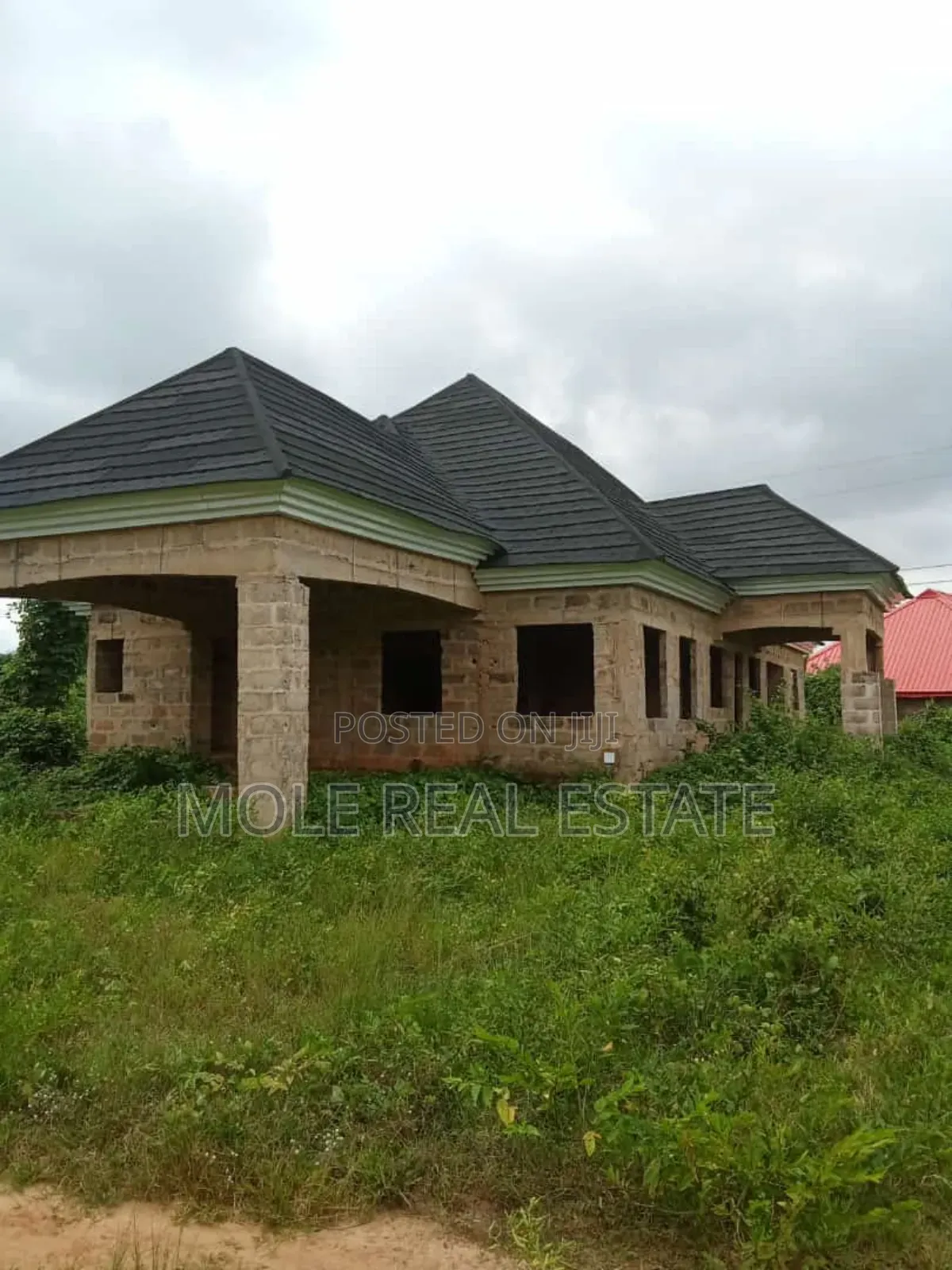 Half Plot Governors Rd With Structure Ikotun Alimosho in Governors Road