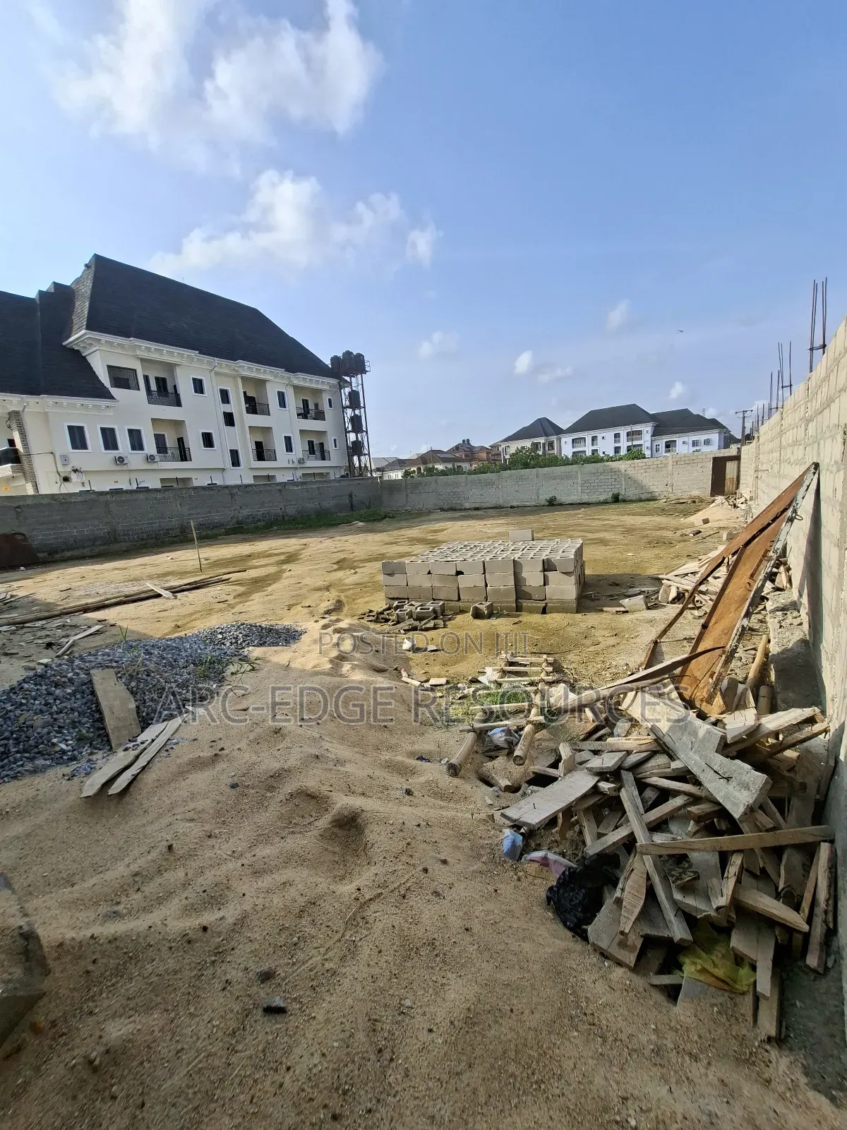 Dry 2plots of Table Land in Greenfield Estate in Ago Palace