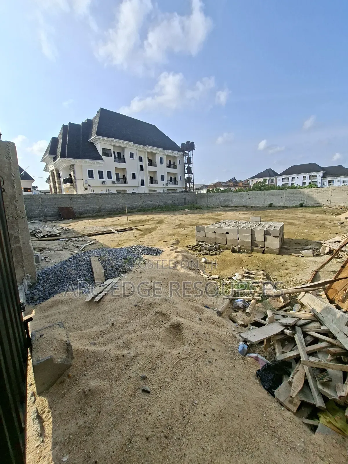 Dry 2plots of Table Land in Greenfield Estate in Ago Palace