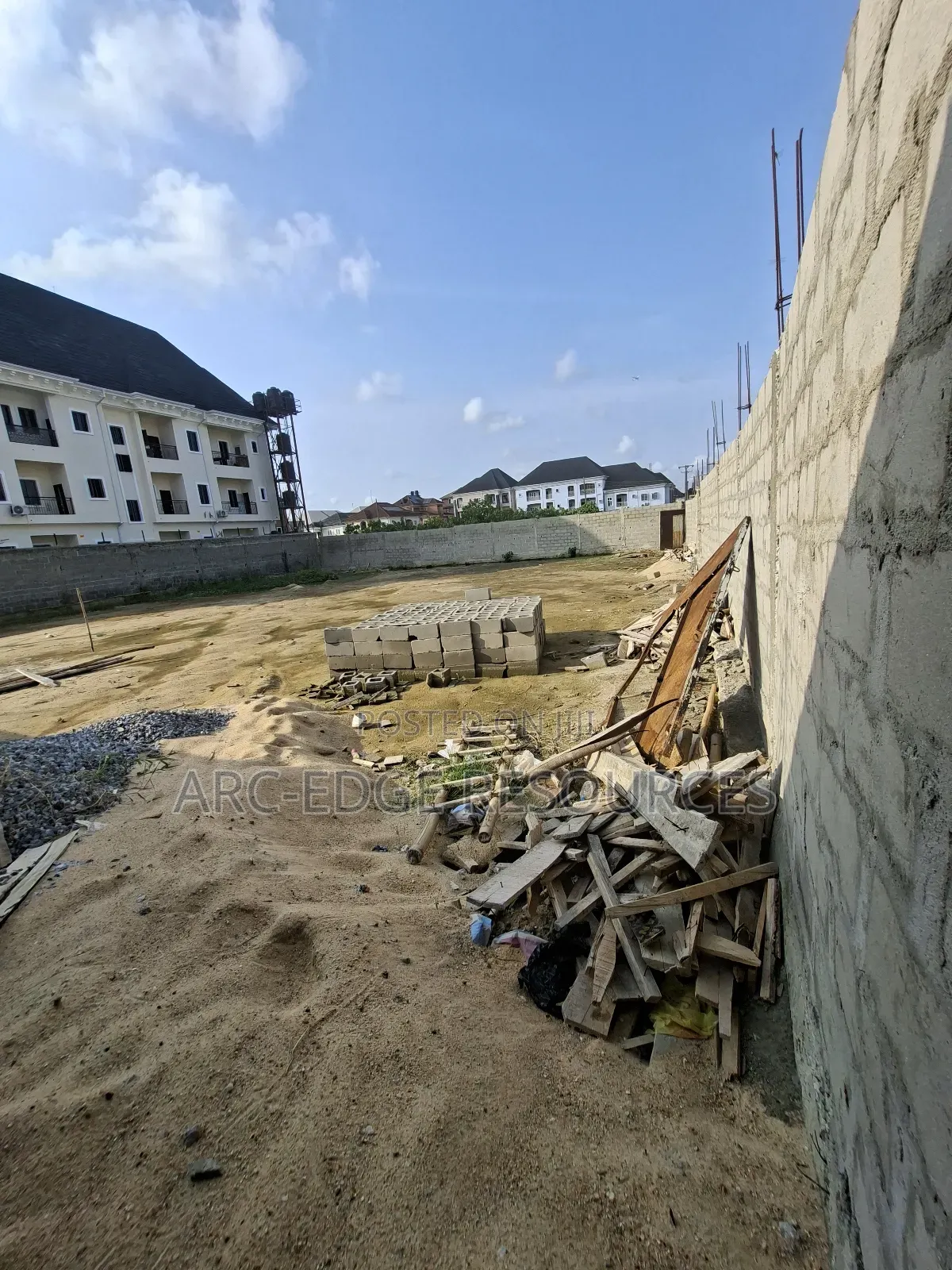 Dry 2plots of Table Land in Greenfield Estate in Ago Palace