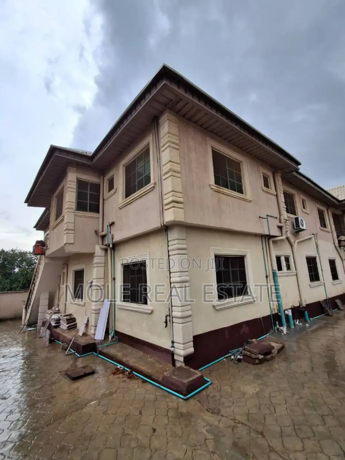 2bdrm Block of Flats in Eyita Ikorodu for sale in Ikorodu