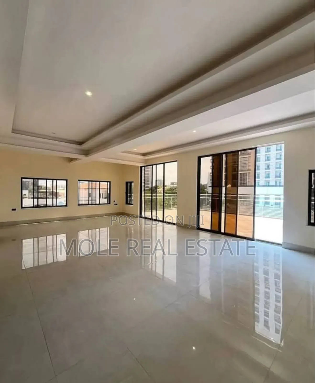6bdrm Block of Flats in Ekoro Meiron Meiran for sale in Meiran