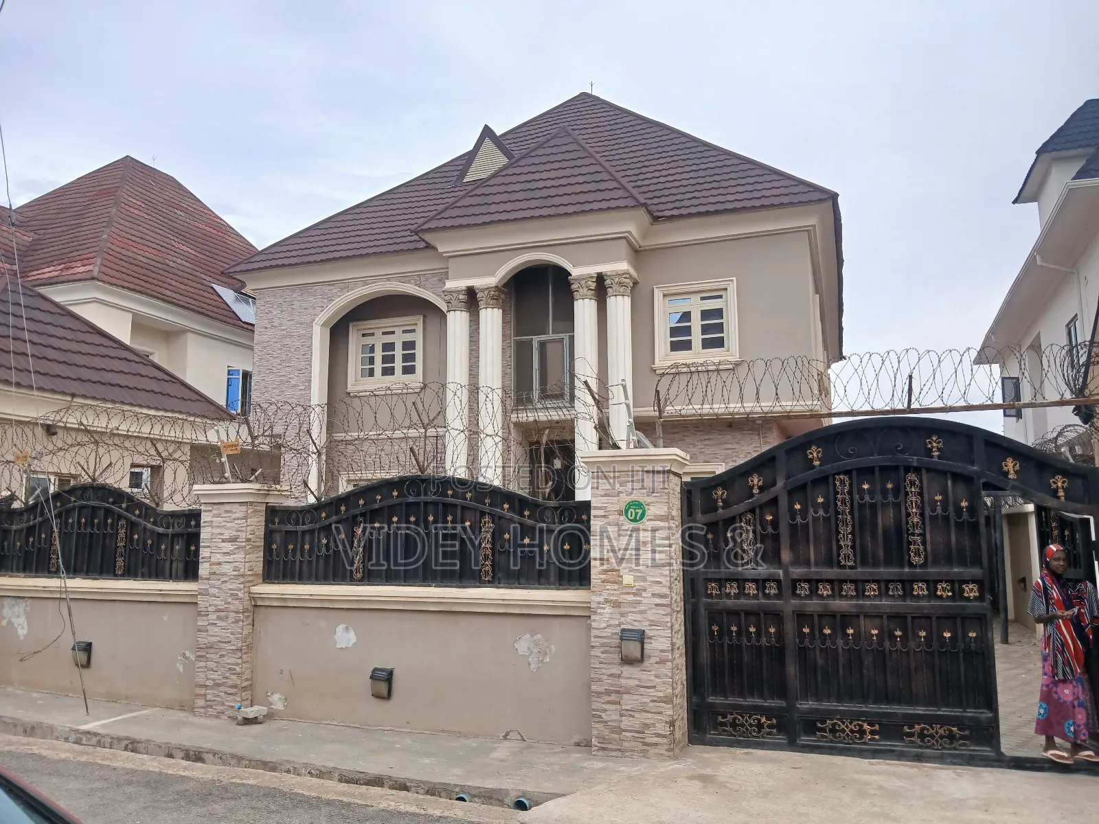 5bdrm Duplex in Ncdc Estate, Gaduwa for rent in Gaduwa