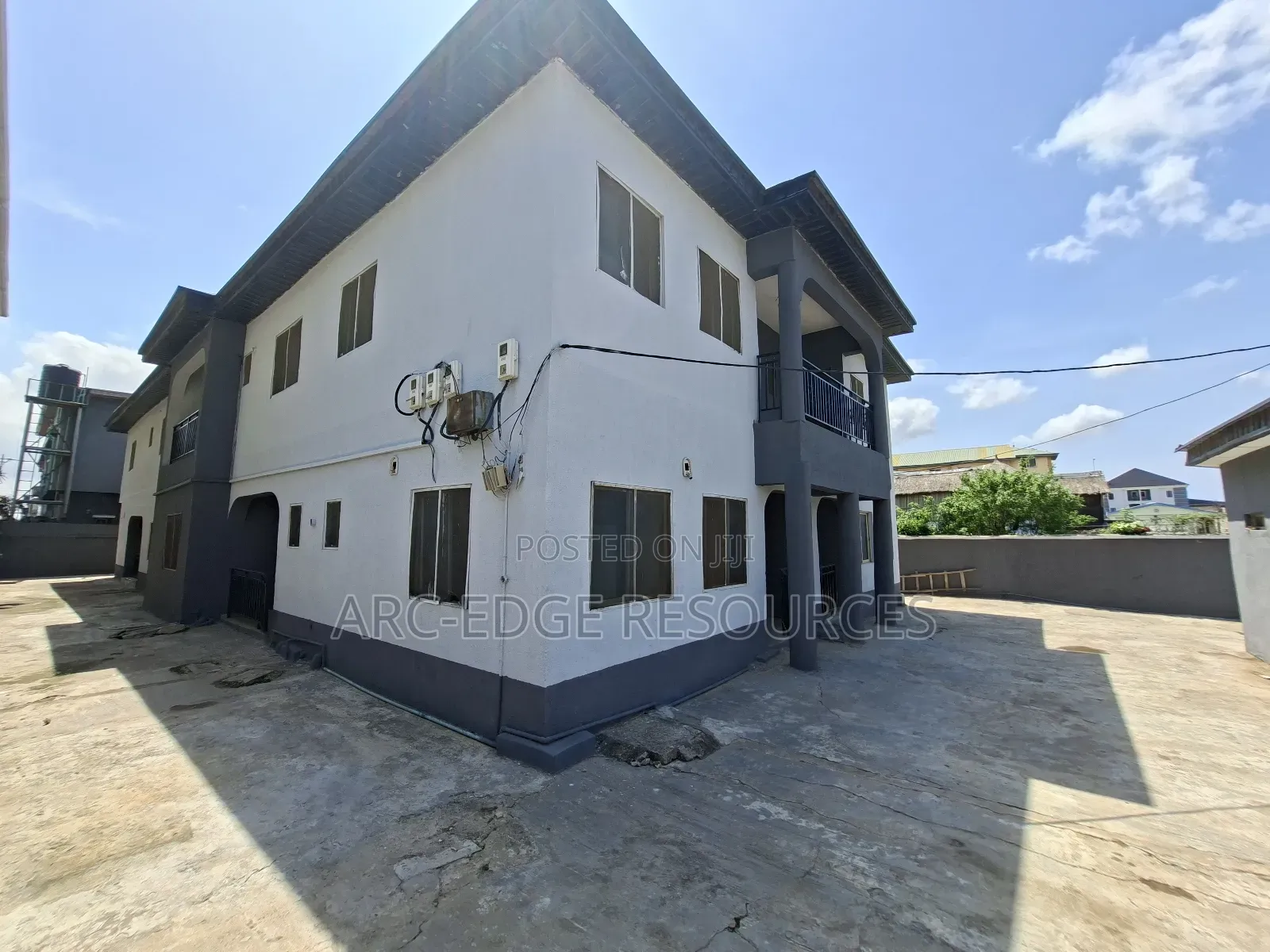 3bdrm Block of Flats in Ago Palace for sale in Ago Palace