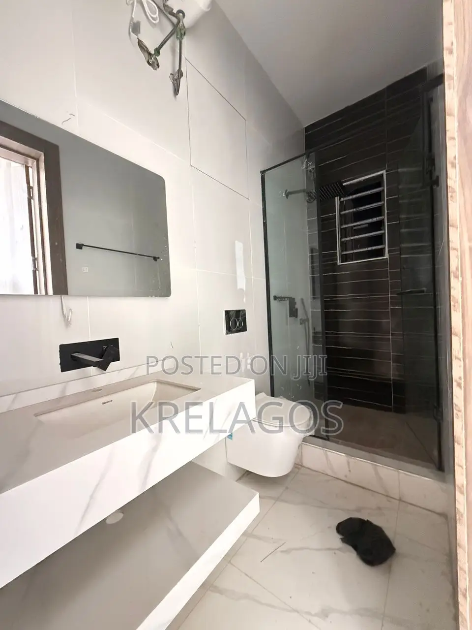 3bdrm Apartment in Lekki Phase 1 for sale in Lekki Phase 1