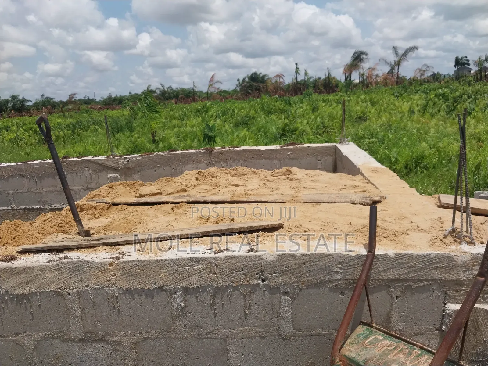 3 Bedroom Bungalow With Mini Factory Joke Ayo Axis Lagos in Alagbado