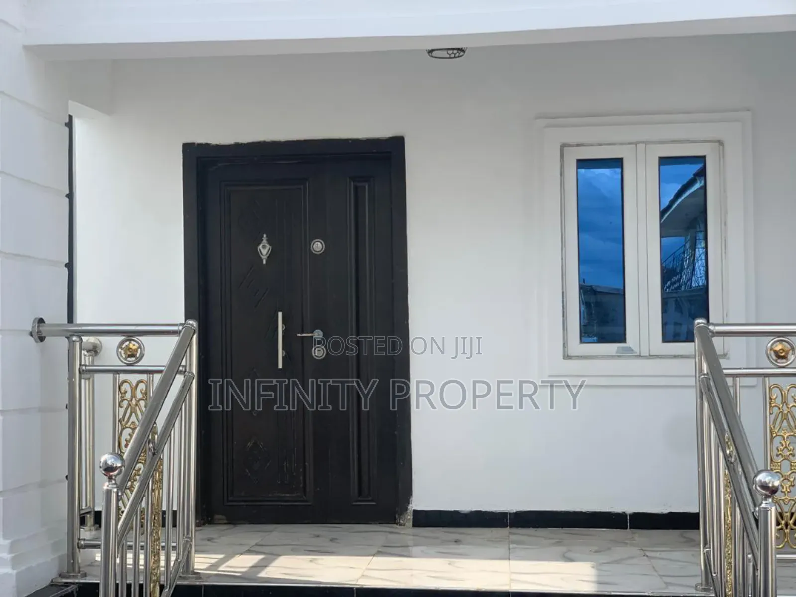 2bdrm Block of Flats in Rock Of Ages, Benin City for sale in Benin City