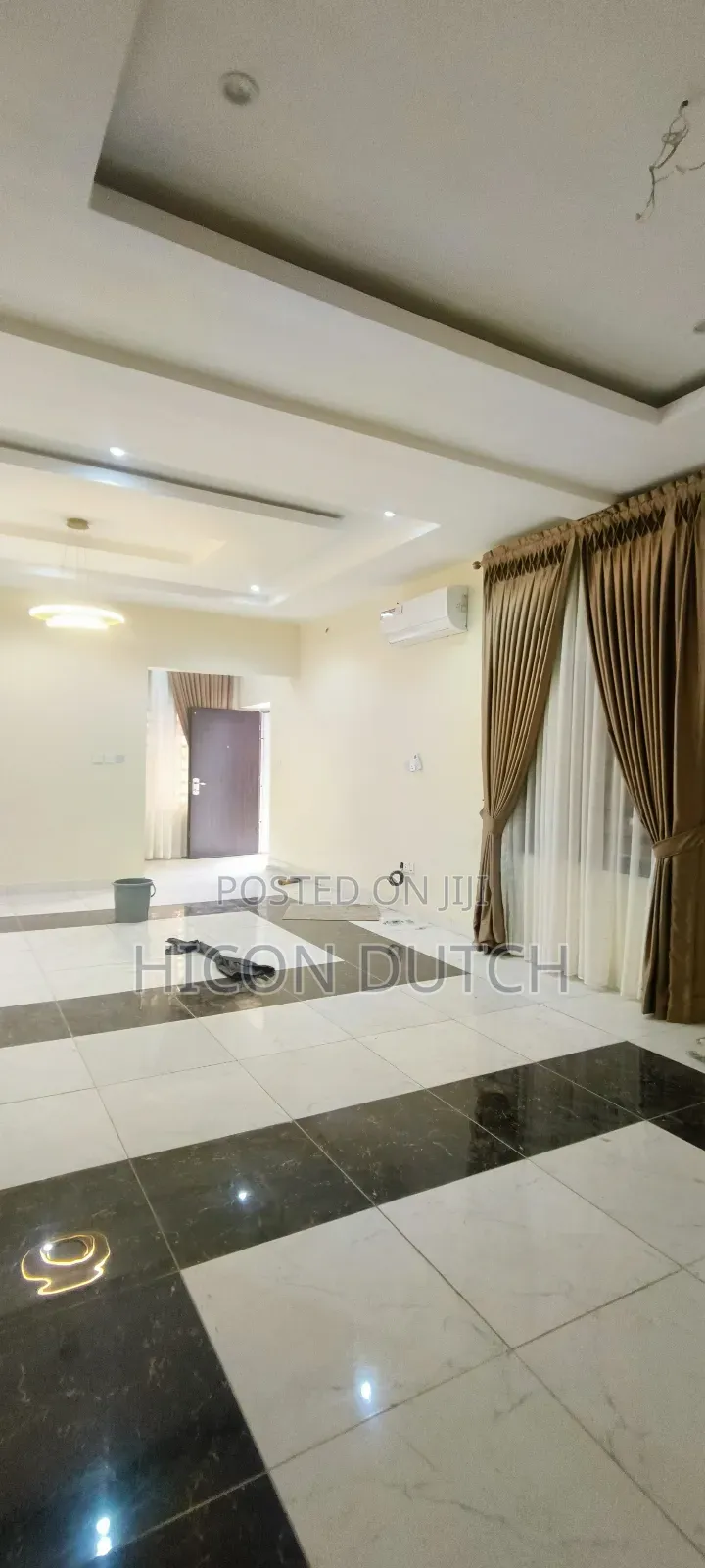 3bdrm Block of Flats in Wuye Dakyibiu for rent in Wuye