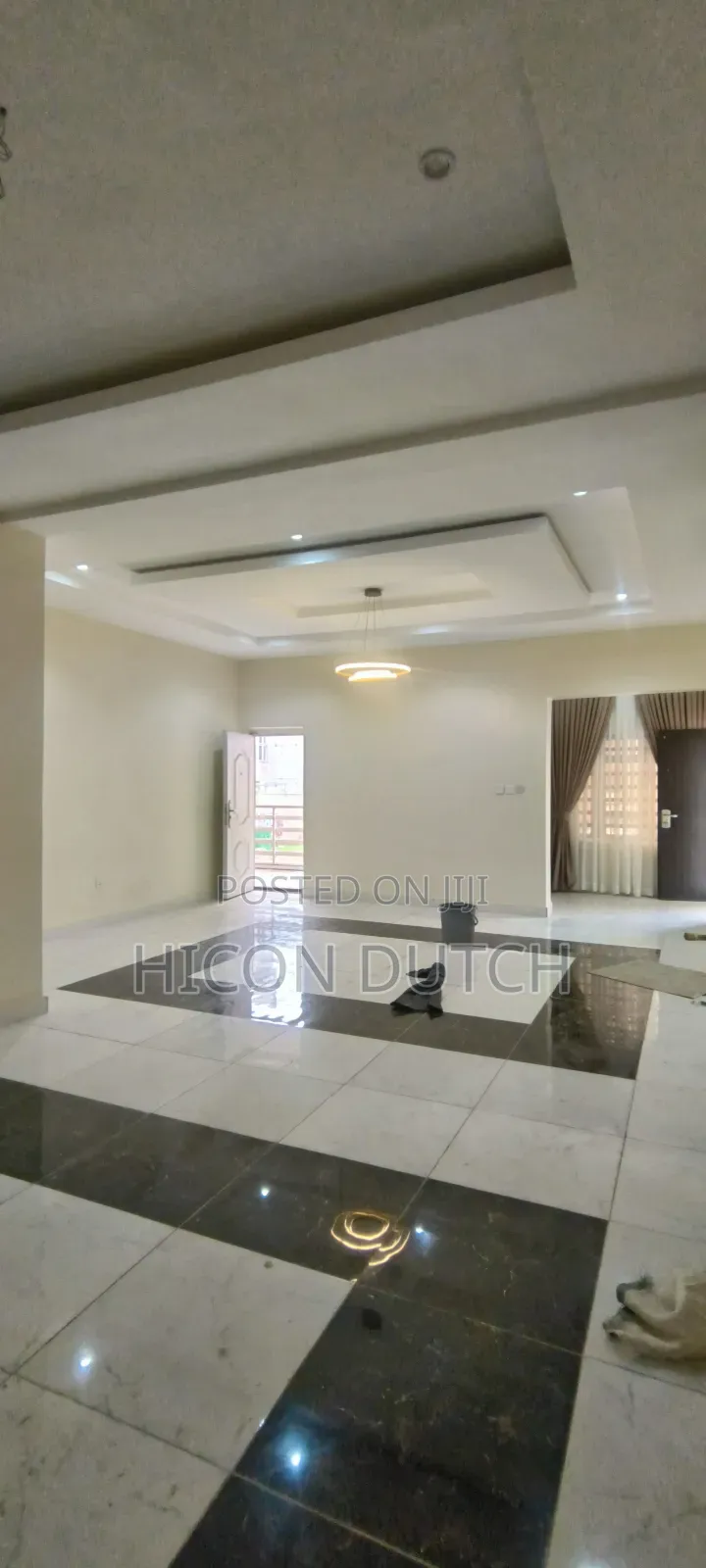 3bdrm Block of Flats in Wuye Dakyibiu for rent in Wuye