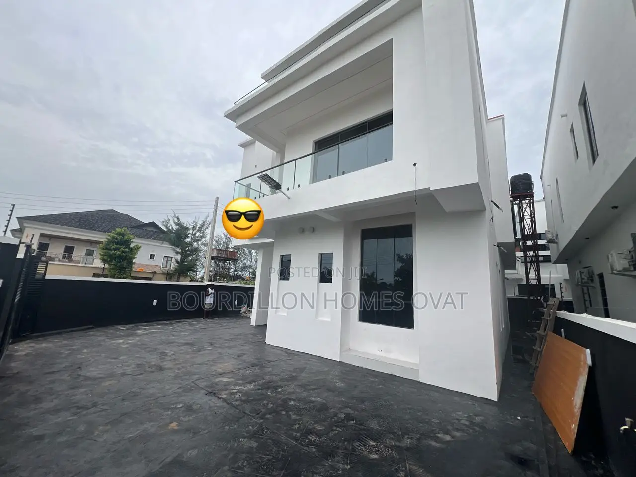 5bdrm Duplex in Lekki for sale in Lekki