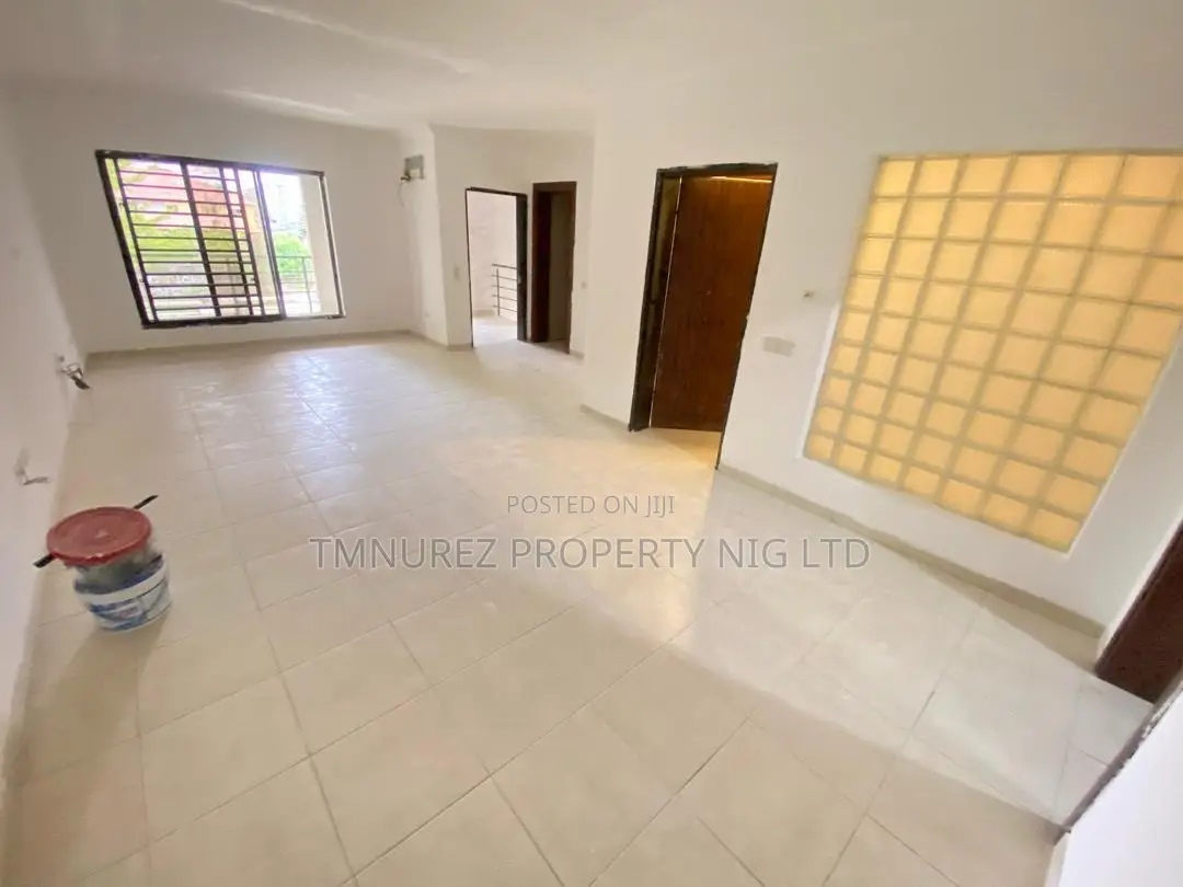 3bdrm Apartment in Lekki Phase1 for rent in Lekki Phase 1