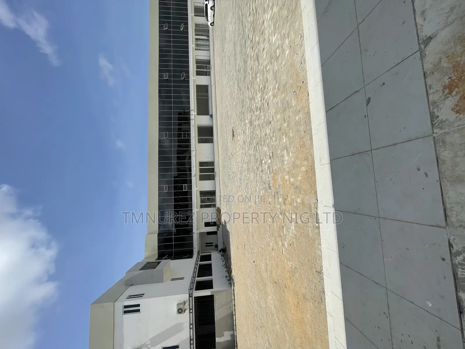 Shop Space for Rent at Lekki Abram Adesanya in Lekki