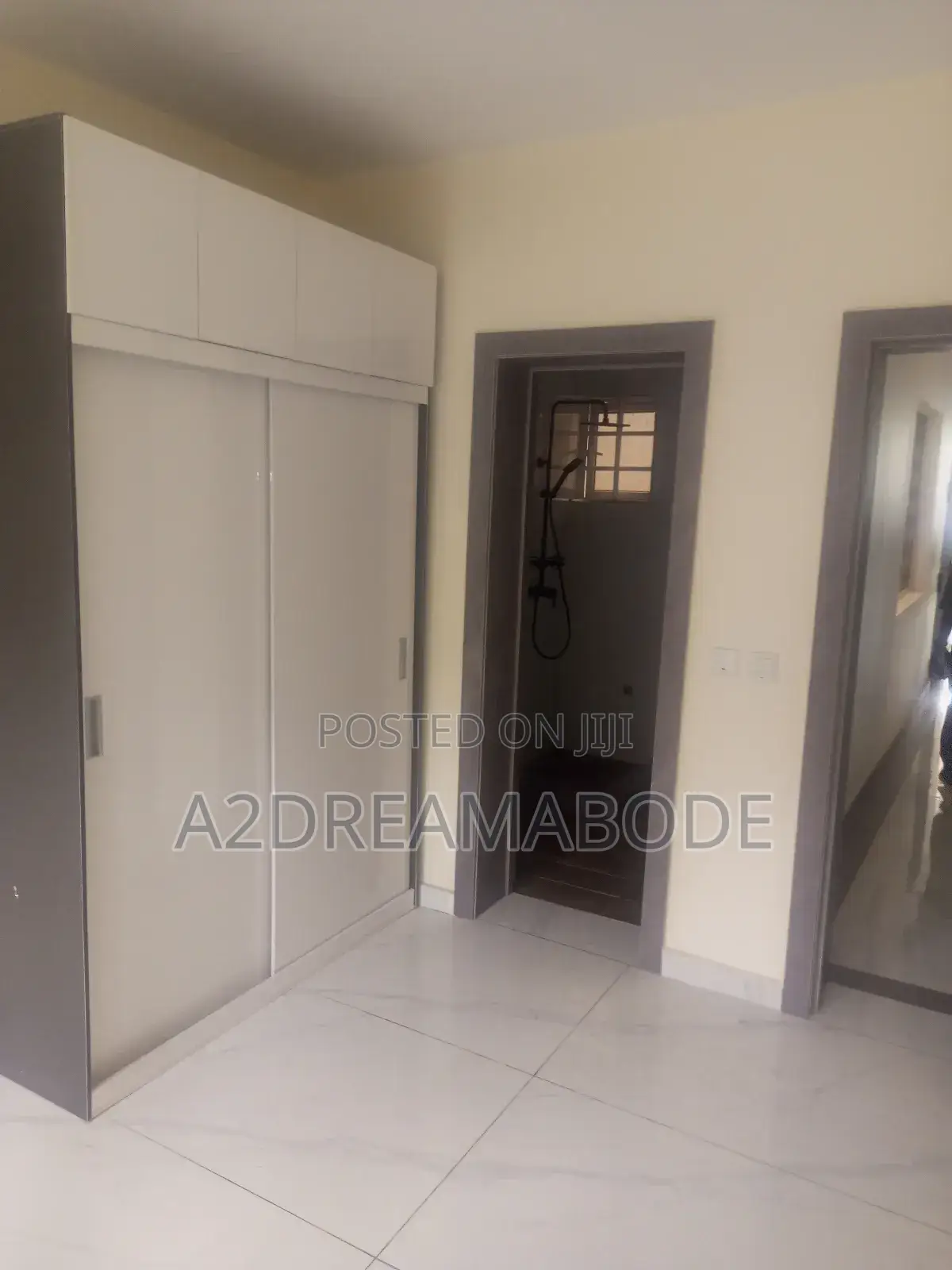 5bdrm Duplex in Magodo Phase 1 for sale in Magodo