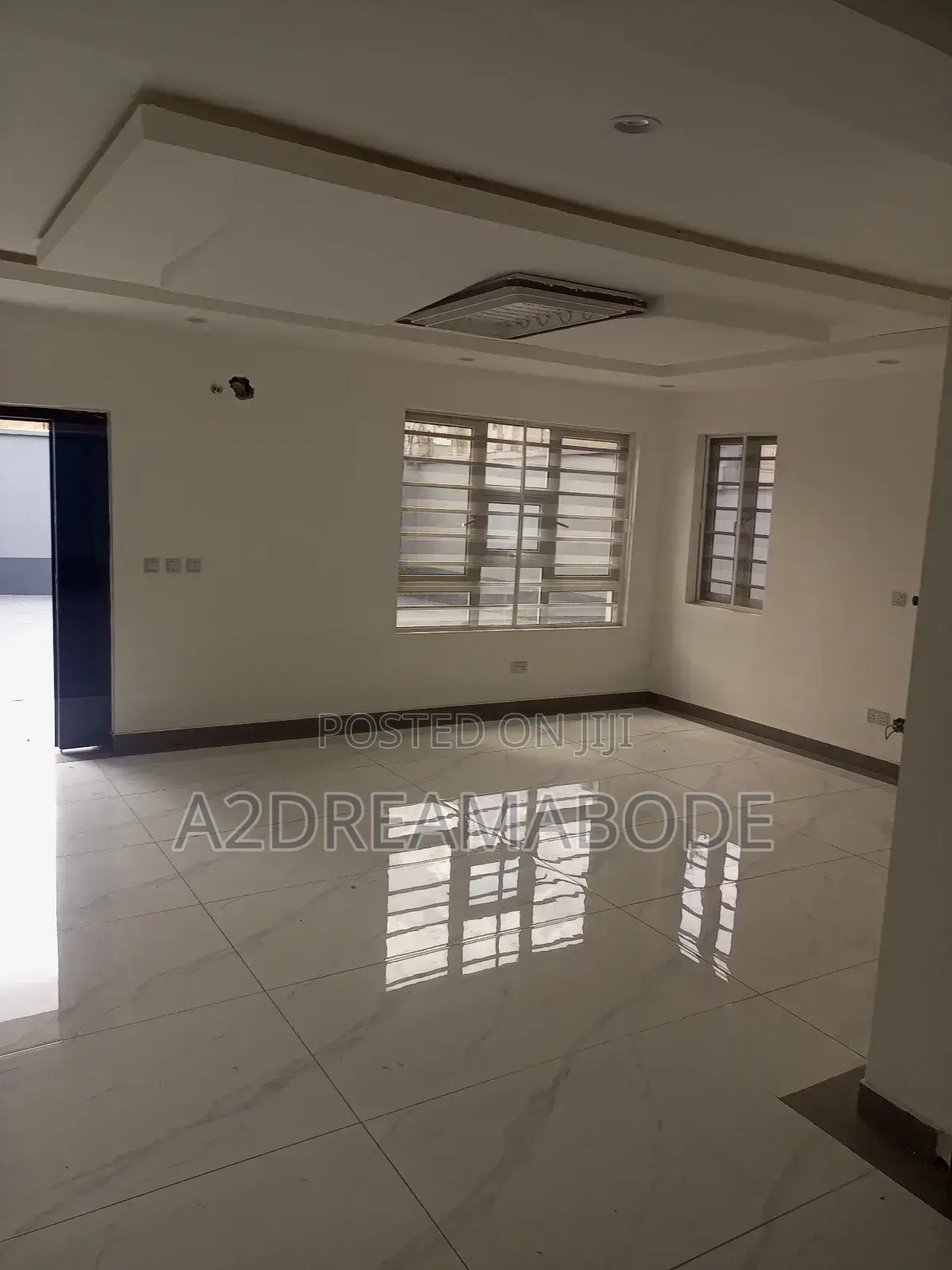 5bdrm Duplex in Magodo Phase 1 for sale in Magodo