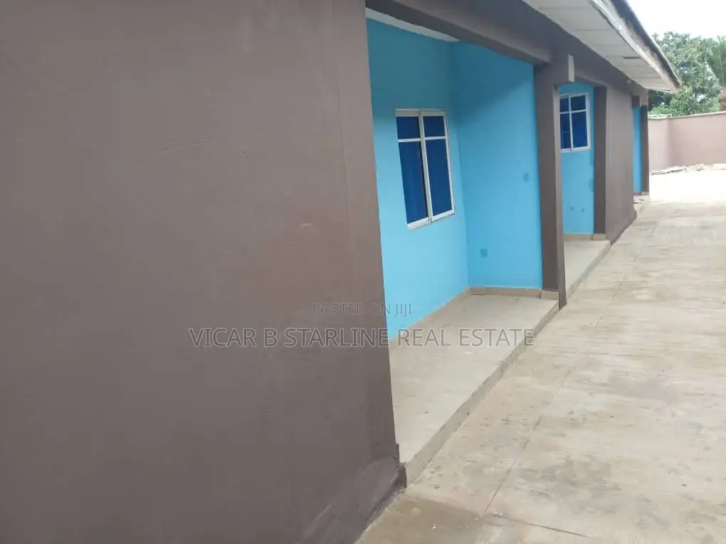 1bdrm Block of Flats in Ugwuachara, Ebonyi for rent in Ebonyi