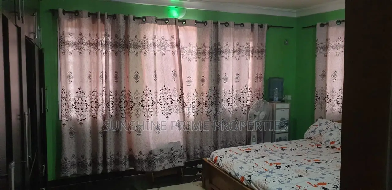 4bdrm Duplex in Ijapo Extension, Akure for sale in Akure