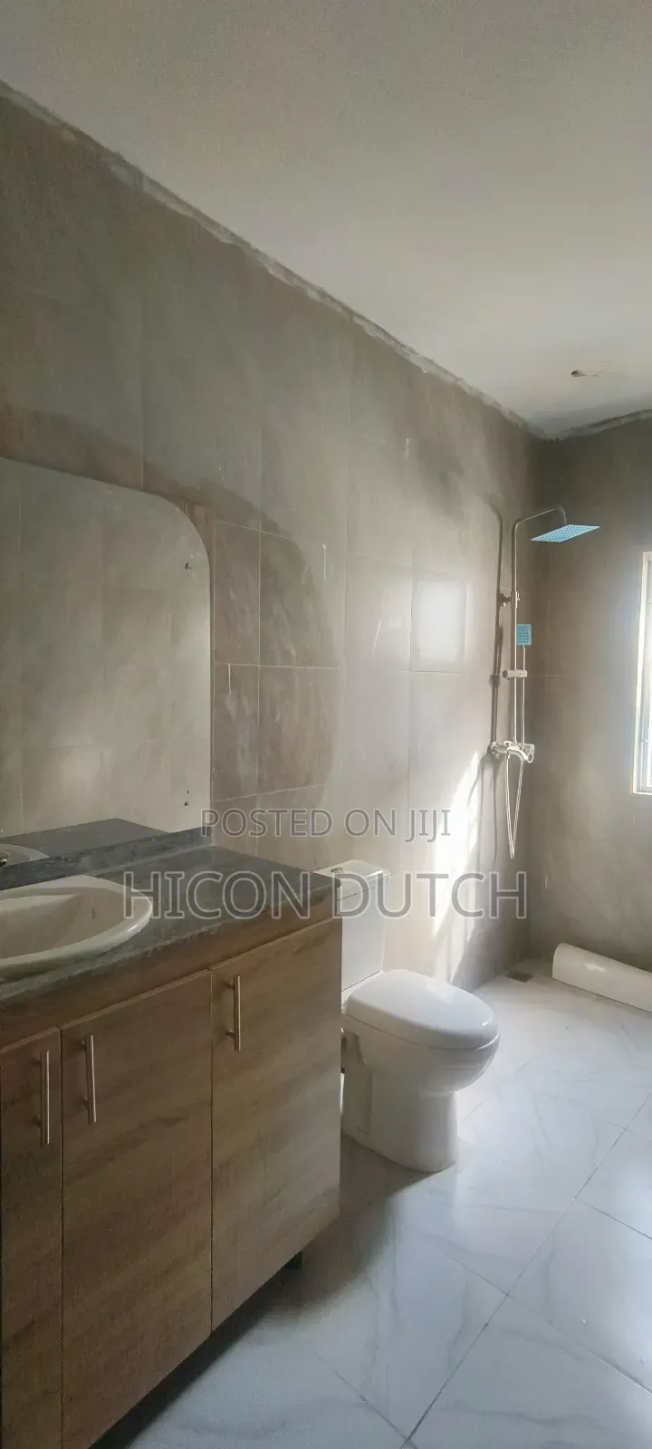3bdrm Block of Flats in Wuye. for rent in Wuye