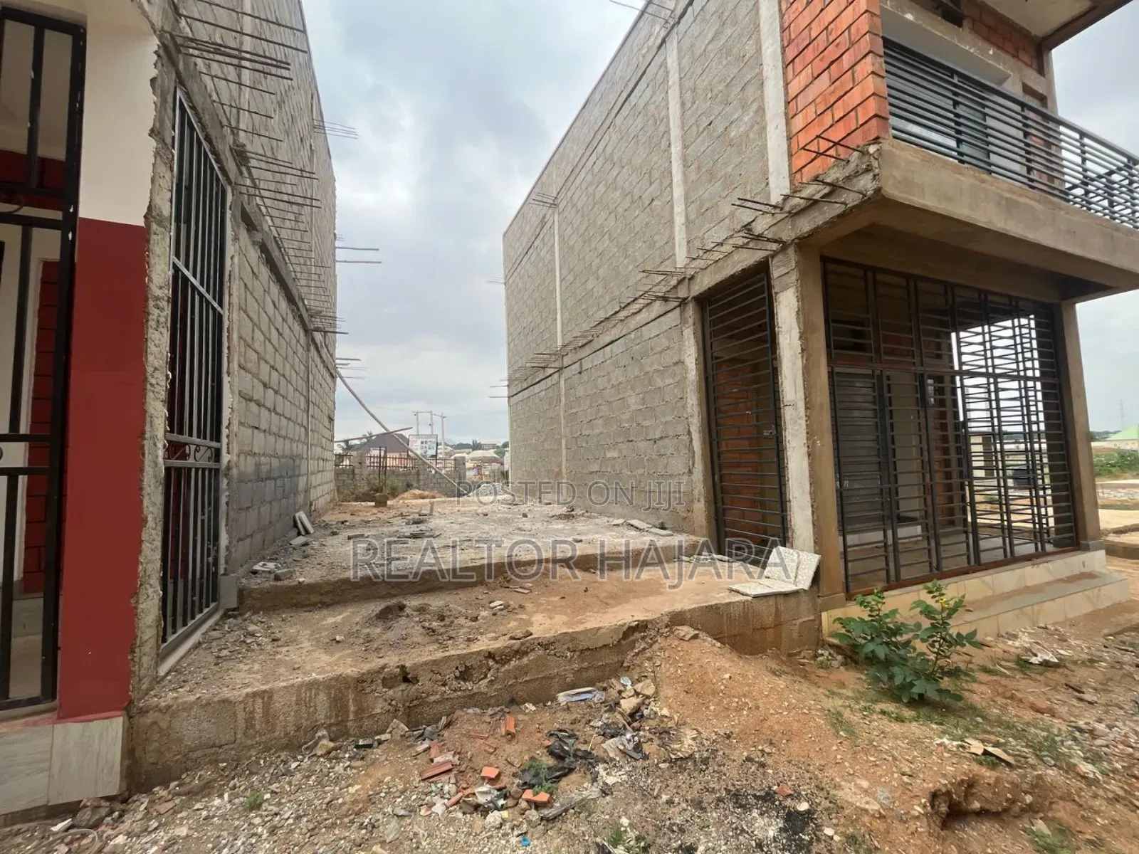 Warehouse Shop Plot for Sale at Building Material Market in Kubwa