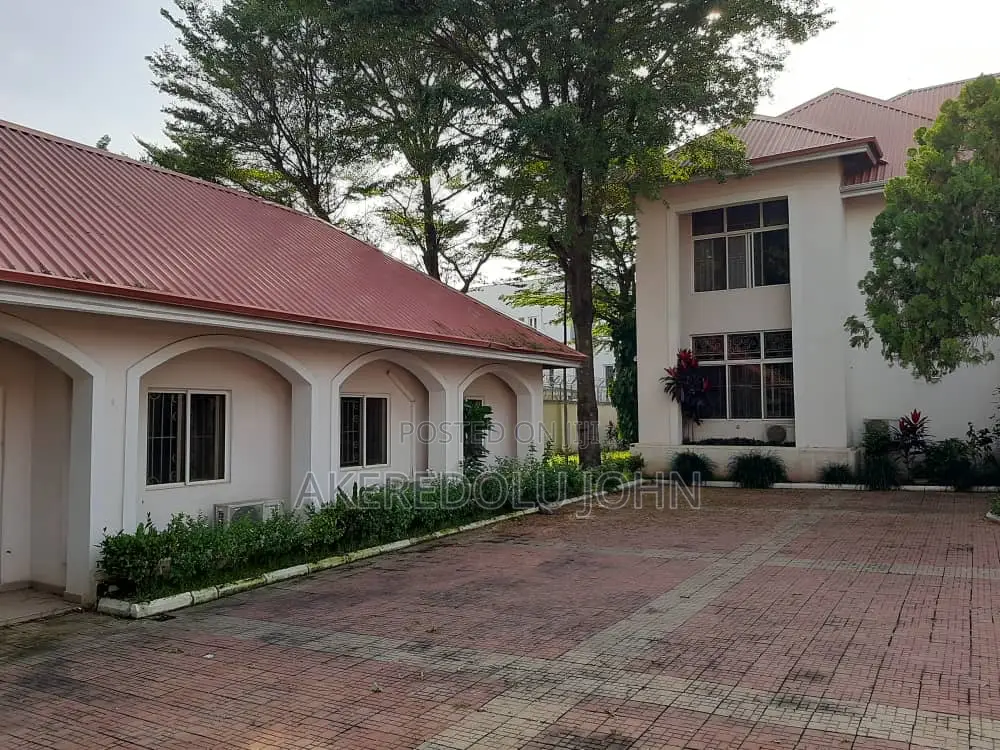 5bdrm Duplex in Maitama for rent in Maitama