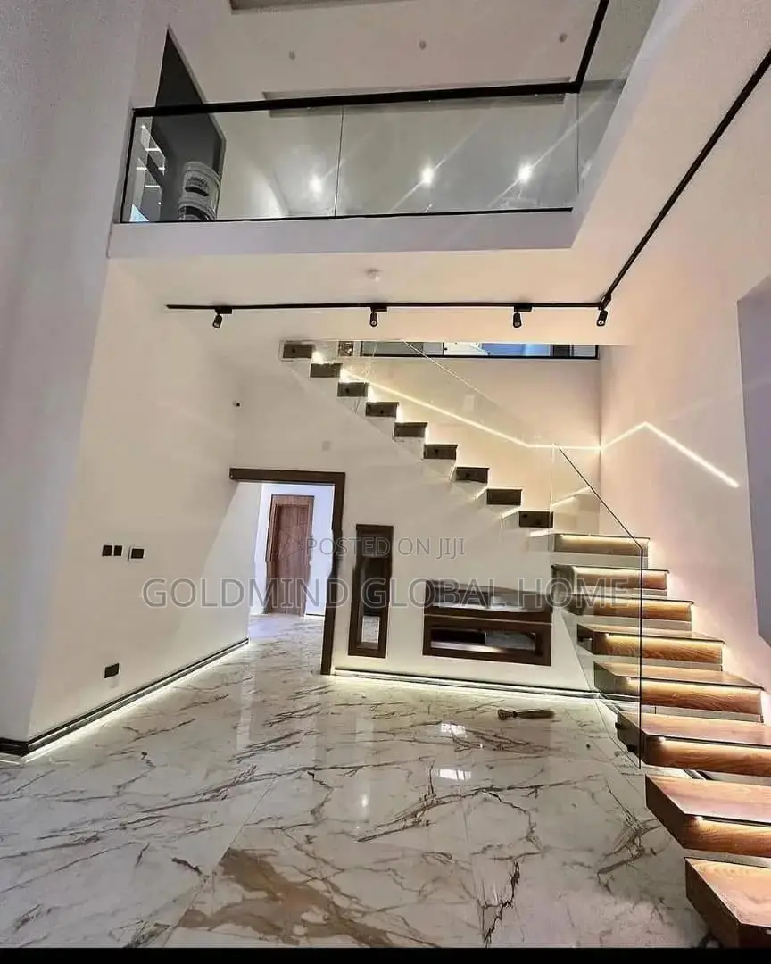 6bdrm Duplex in Asokoro for sale in Asokoro