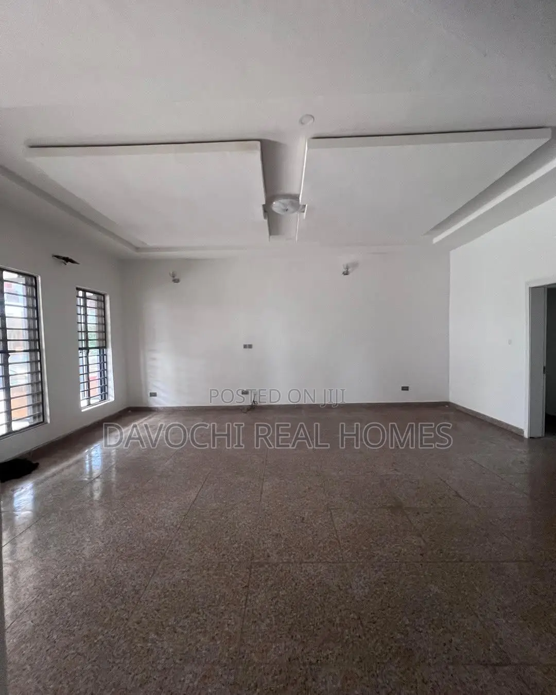 4bdrm Duplex in Ikota, Gra for rent in Ikota