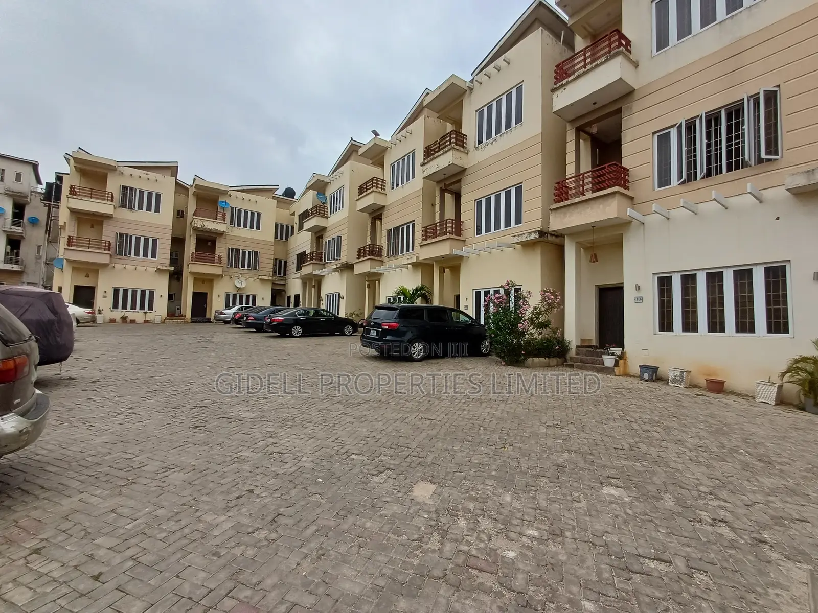4bdrm Townhouse / Terrace in Guzape District for rent in Guzape District