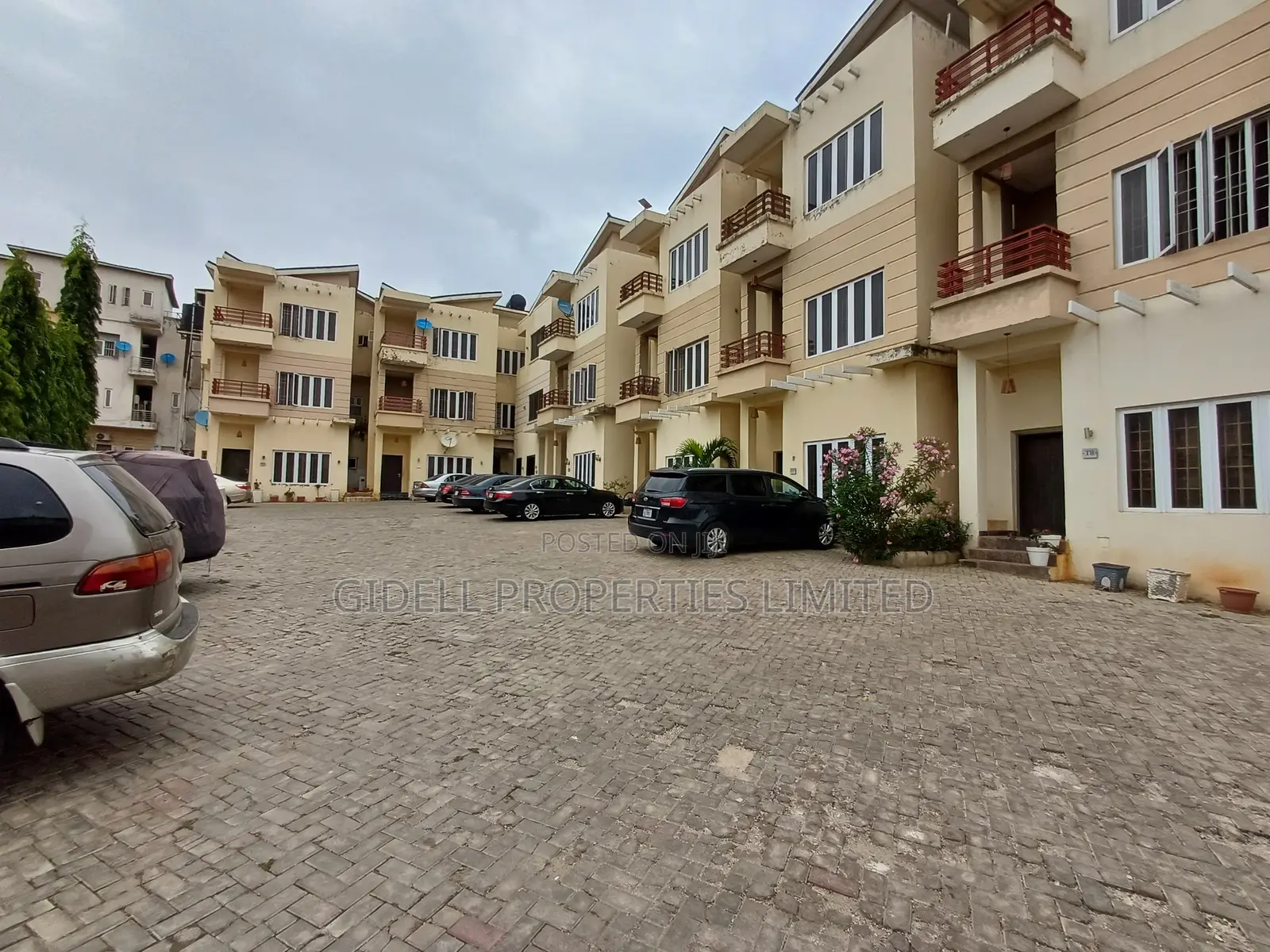 4bdrm Townhouse / Terrace in Guzape District for rent in Guzape District