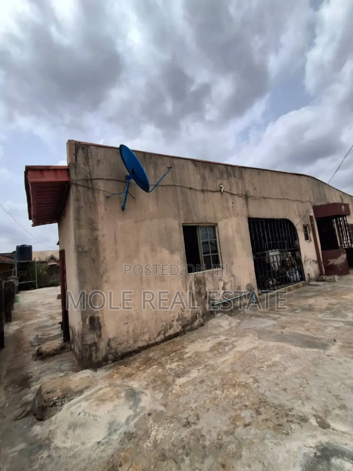 5bdrm Bungalow in Joke Ayo, Abule Egba for sale in Abule Egba