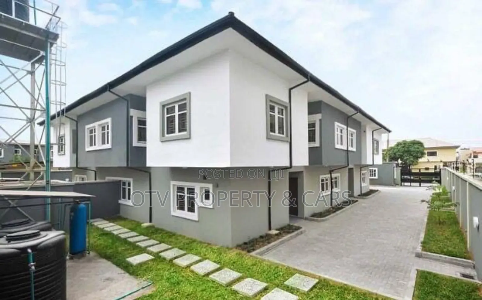 Furnished 3bdrm Townhouse/Terrace in Lekki for sale in Lekki