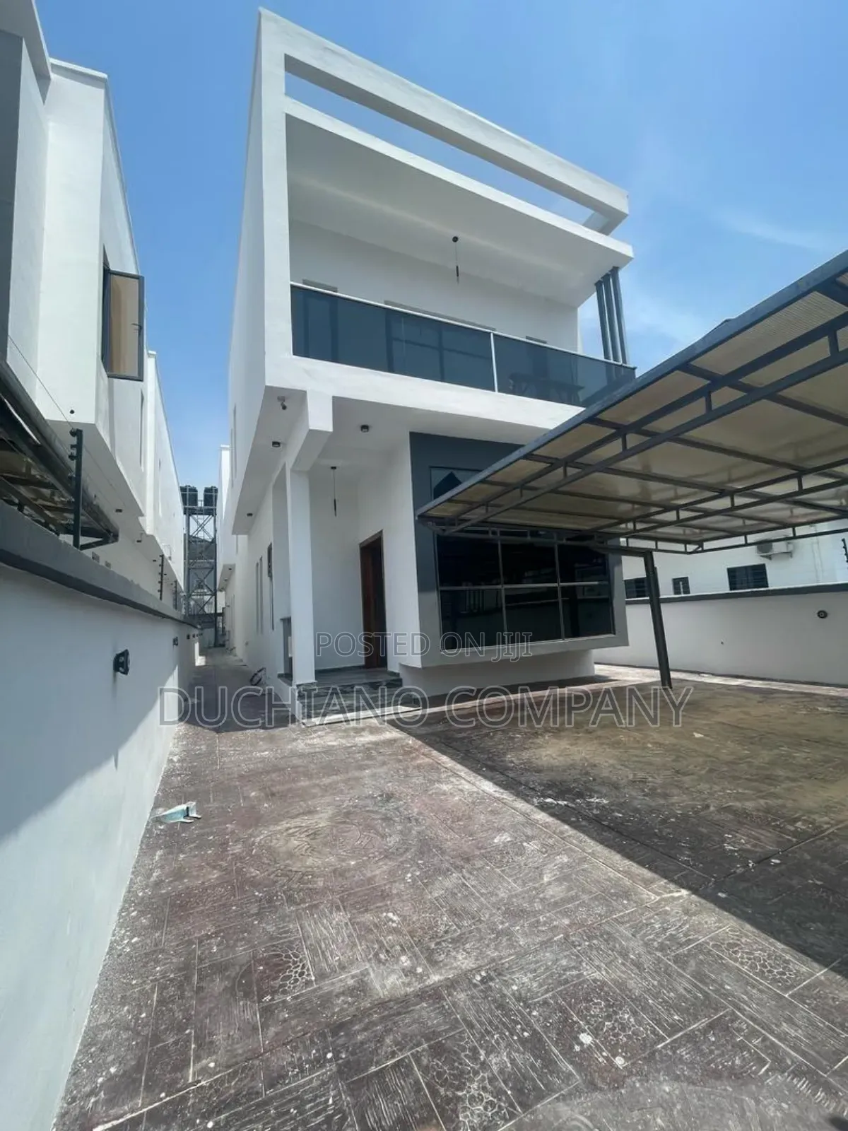 5bdrm Duplex in Agungi for sale in Agungi