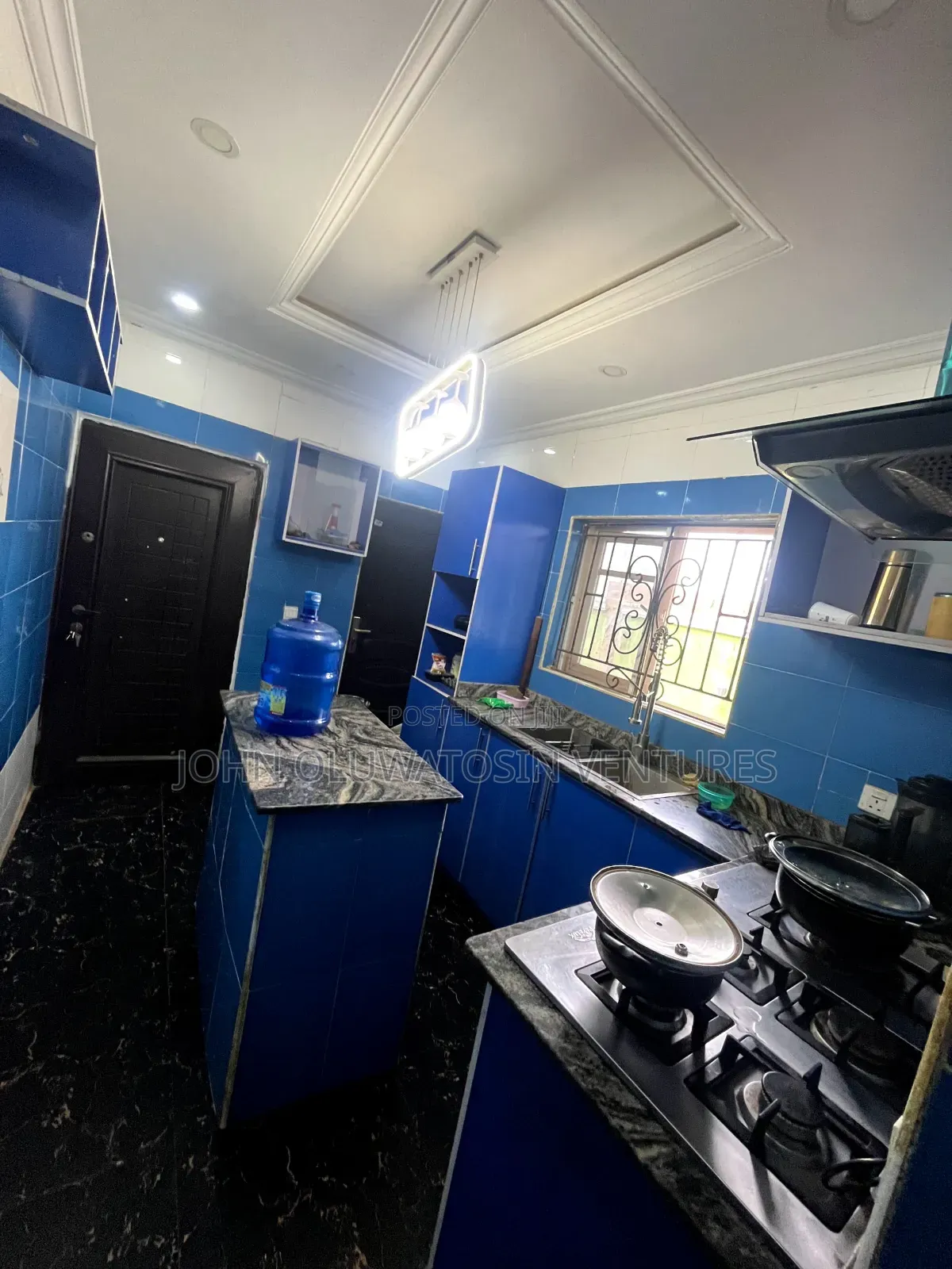 3bdrm Bungalow in Olodo Garage, Iwo Road for rent in Iwo Road