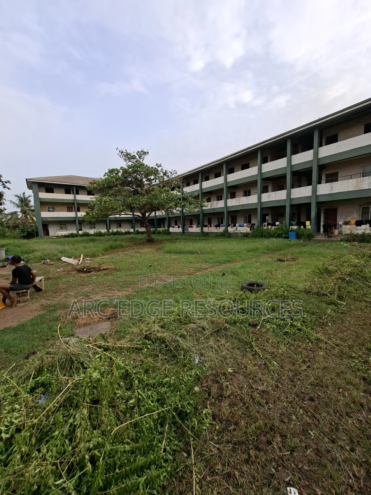 School With 36classroom on 31⁄2plot With GVMT Approvals in Ago Palace