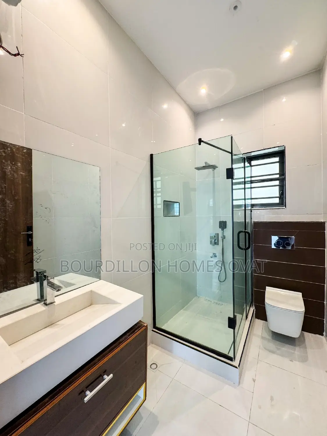 5bdrm Duplex in Ajah for sale in Ajah