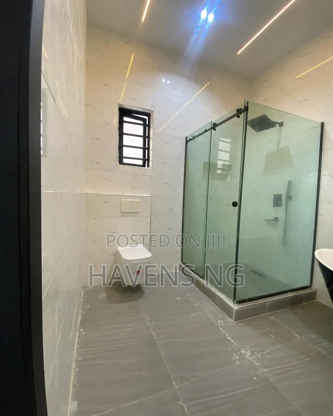 5bdrm Duplex in Abraham Adesanya Estate for sale in Abraham Adesanya Estate