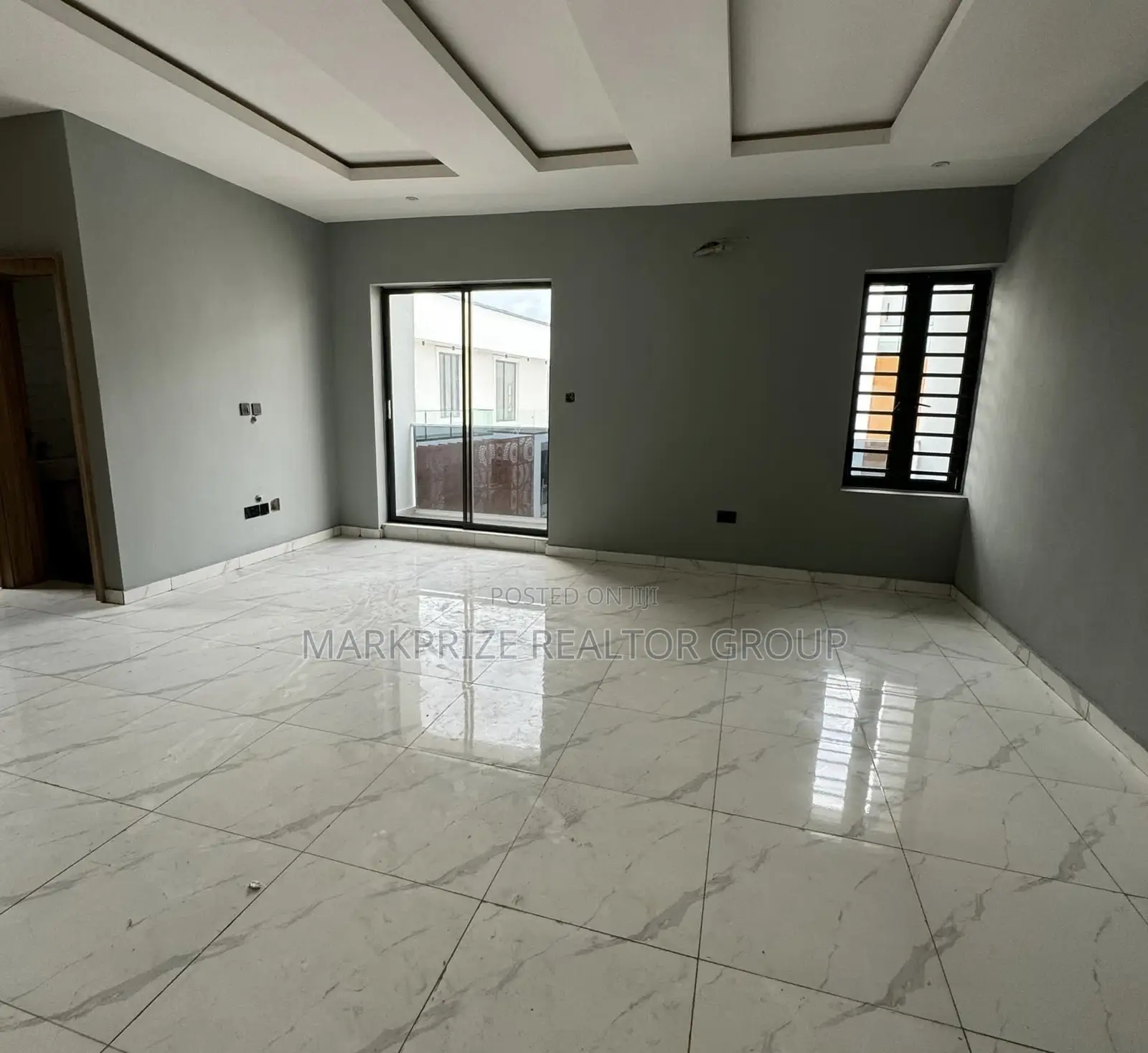 4bdrm Duplex in Maryland Lagos for sale in Maryland