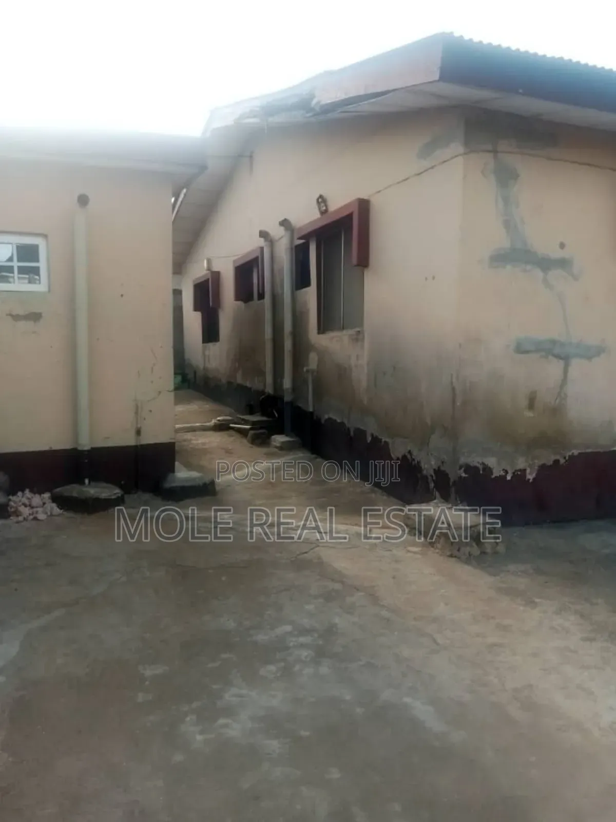 3bdrm Bungalow in Ikotun Ijegun for sale in Ikotun/Igando