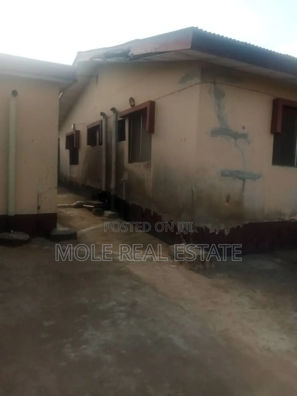 3bdrm Bungalow in Ikotun Ijegun for sale in Ikotun/Igando