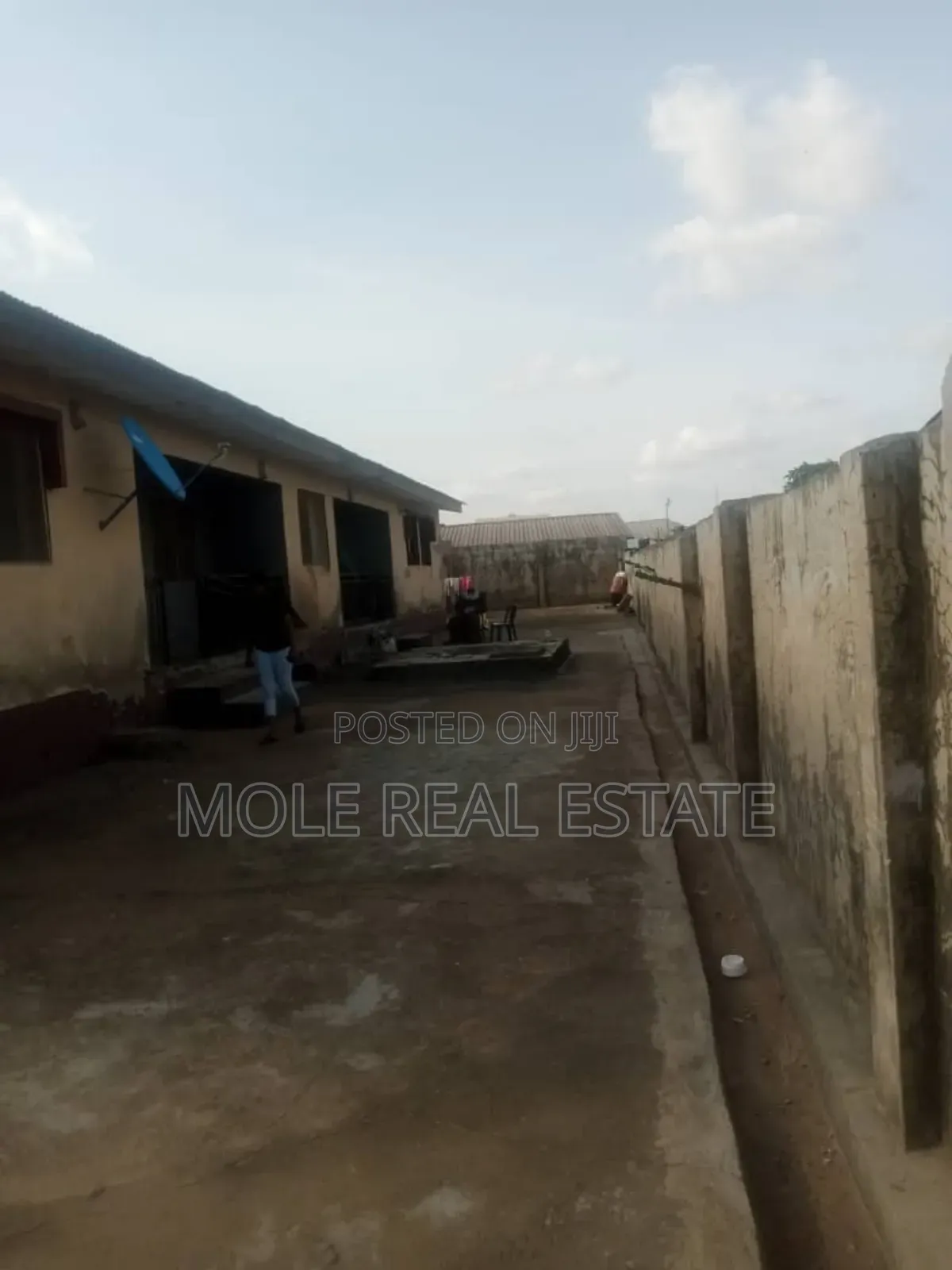3bdrm Bungalow in Ikotun Ijegun for sale in Ikotun/Igando