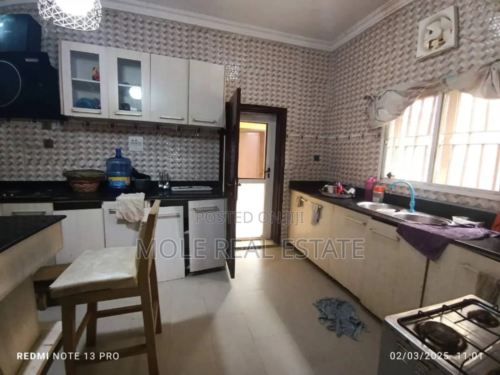 6bdrm Duplex in Ipaja for sale in Ipaja