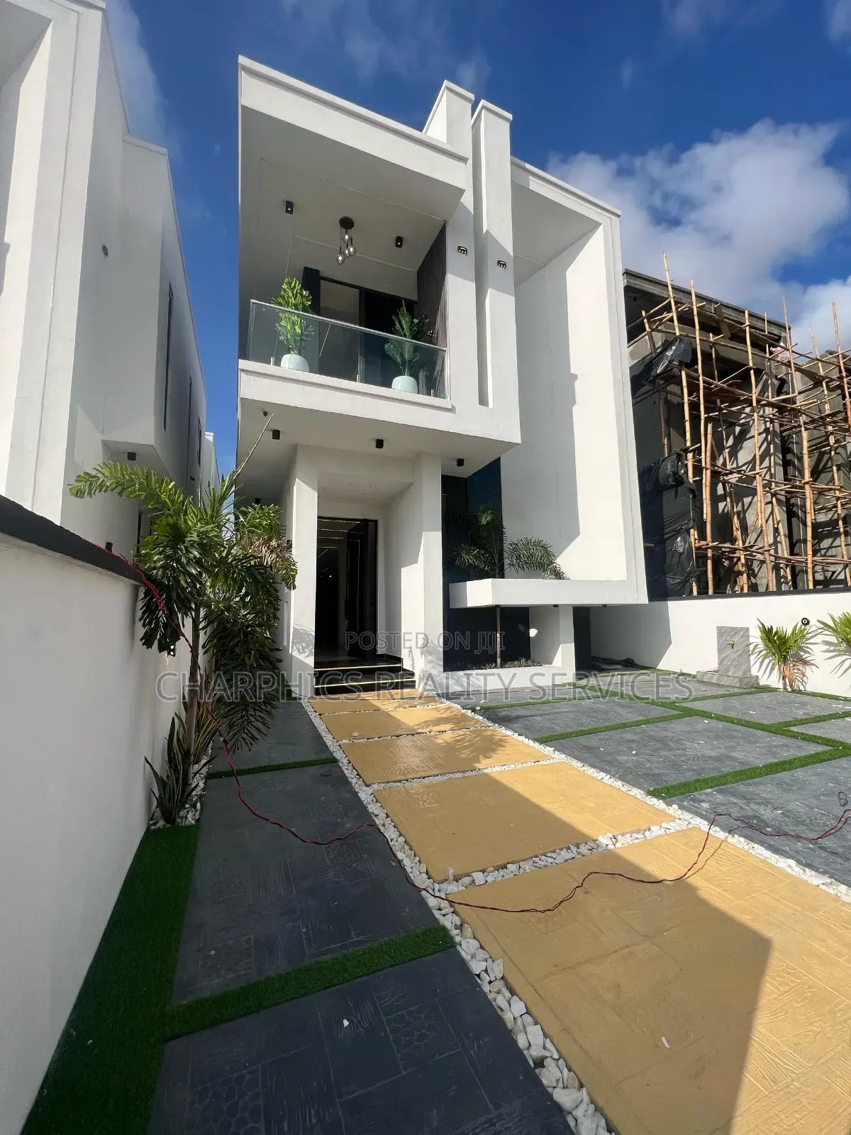 5bdrm Duplex in Ajah for sale in Ajah