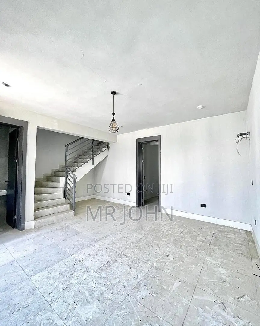 4bdrm Duplex in Omalicha Pr, Lekki for sale in Lekki