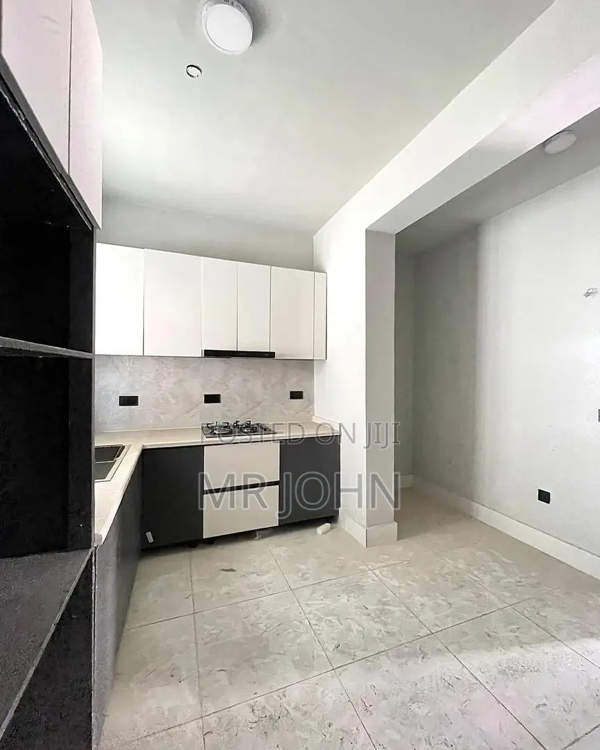4bdrm Duplex in Omalicha Pr, Lekki for sale in Lekki