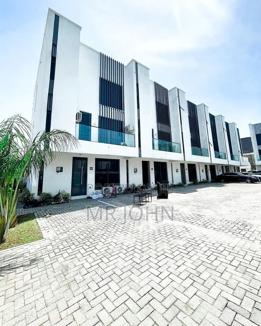 4bdrm Duplex in Omalicha Pr, Lekki for sale in Lekki